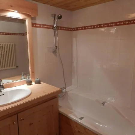 Sublime 58m² 1850 - 4/5 Pers - Proche Pistes, Deco Soignee, Wifi, Skis - Fr-1-631-87 * 쿠쉐벨